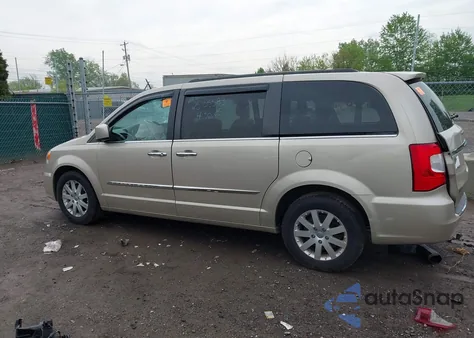 2015 Chrysler Town & Country Touring из США, поврежденный, VIN 2C4RC1BG1FR740265